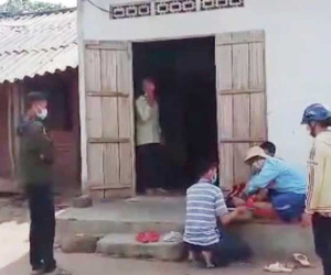 Con trai rơi xuống hồ tử vong, bố kẹt ở vùng dịch không thể về đưa tang