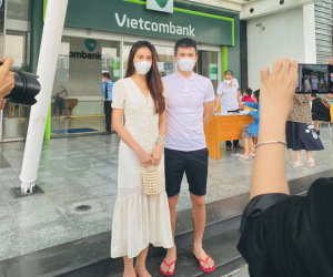 Công Vinh - Thủy Tiên đồng loạt có động thái đáng chú ý trước giờ livestream sao kê