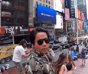 Khoa Pug chi 50 triệu/tháng để thuê nhà sống ở Mỹ, gây tranh luận khi so sánh đất ở New York rẻ hơn... Hà Nội