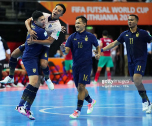 Thái Lan vụt sáng trong nghịch cảnh, 'cướp' về kết quả quý như vàng ở World Cup