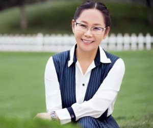 Tiểu thư lấy chàng nhặt đồng nát, số vượng phu giúp chồng thành tỷ phú nhờ bán đậu phụ