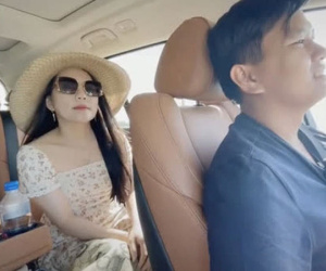 Chuyện tình của triệu phú đô la Vương Phạm và vợ, 'chốt đơn' nhanh gọn lẹ bằng 1 câu: Cưới tui đi, tui tặng bà chiếc xe!
