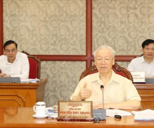 Bộ Chính trị nhất trí chủ trương xem xét thực hiện lùi thời điểm cải cách tiền lương mới
