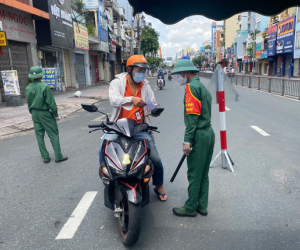 TP.HCM: Có thể xử lý hình sự trường hợp biết mình là F0 nhưng cố tình lưu thông trên đường
