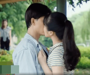 'Hương vị tình thân': Chồng có 'trà xanh', khán giả quay sang thương nhiều hơn là giận Thy?