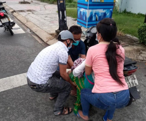 Bình Dương: Đang đi họp chống dịch, Giám đốc Trung tâm Y tế lao xuống đỡ đẻ cho sản phụ giữa đường