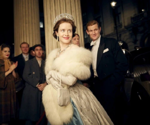Emmy 2021: Dẫn đầu với 24 đề cử, The Crown - phim về Hoàng gia Anh thắng lớn, Kate Winslet ẵm giải Nữ chính xuất sắc