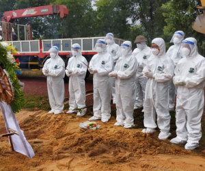 Vụ lãnh đạo xã phải khiêng người tử vong vì Covid-19 đi chôn: 'Đây là tình huống hy hữu, bất ngờ'