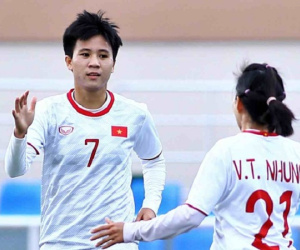Tuyển nữ Việt Nam tập chiến thuật trên sân chính, sẵn sàng cho vòng loại Asian Cup