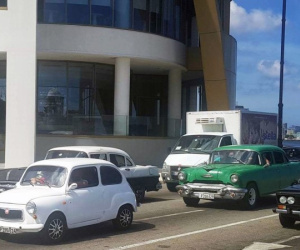 Ngắm xe cổ Lada ở Cuba giá tới 30.000 USD