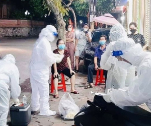 Thêm 23 ca mắc Covid-19, Hà Nam khẩn cấp lập chốt, tiêm vắc xin cả ngày lẫn đêm