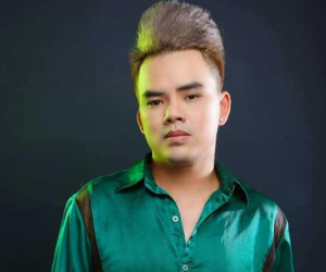Nam ca sĩ từng 'bóc phốt' Phi Nhung bị chỉ trích vì bình luận công kích con nhỏ của nữ đại gia nổi tiếng