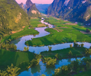 'Mắc kẹt' trong mùa dịch, các blogger vẫn có những cảnh sắc 'triệu view'