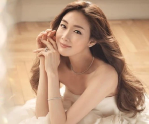 Song Hye Kyo, Han Hyo Joo, Son Ye Jin và Choi Ji Woo rủ nhau tái xuất trên màn ảnh, fan háo hức xem dàn 'mỹ nhân 4 mùa' so găng
