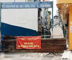 Cận cảnh những chốt chặn bít bùng bằng tôn thép, dây lưới ở Sài Gòn dự kiến sẽ được tháo gỡ trước 30/9