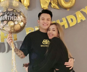 Tình tin đồn một thời của Trương Ngọc Ánh bất ngờ thông báo đã kết hôn 2 năm, đang cùng vợ định cư tại Singapore