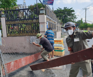 Hàng trăm con hẻm ở TP.HCM thoát cảnh rào chắn 'bít bùng'