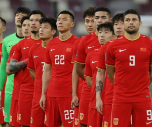 Trợ lý HLV Trung Quốc oang oang chuyện 'cơ mật', lộ bài hay đang đánh lừa tuyển Việt Nam?