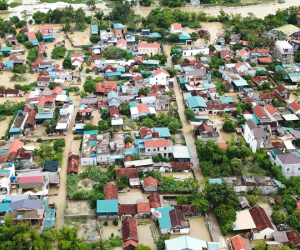Cận cảnh 'rốn lũ' ở Nghệ An, nơi hơn 3000 hộ dân vẫn đang ngập chìm trong nước 3 ngày qua