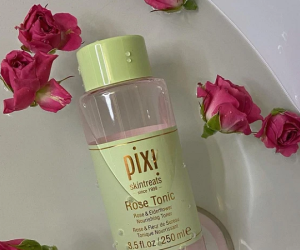 Chọn toner cho da nhạy cảm chưa bao giờ dễ dàng, bất cẩn một chút sẽ khiến làn da yếu đi trông thấy