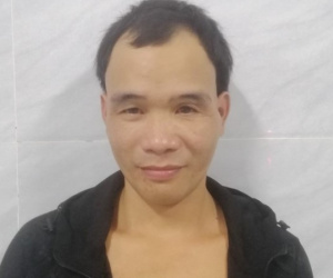 Tông chốt kiểm dịch, 'tung cước' vào công an lĩnh 2 năm 6 tháng tù