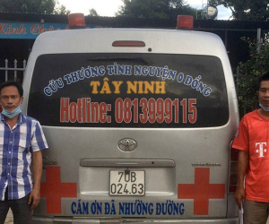 Tài xế xe cứu thương thả F0 xuống trung tâm TP Pleiku