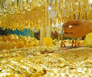 Giá vàng trong nước đồng loạt tăng ngay giờ mở cửa