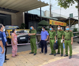​Vì sao nữ giám đốc bị tố làm lây dịch Covid-19 được xuất viện khi còn dương tính?