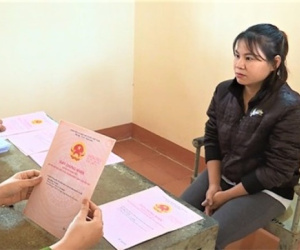 Truy tố đối tượng làm giả 17 'bìa đỏ' chiếm đoạt hàng tỷ đồng
