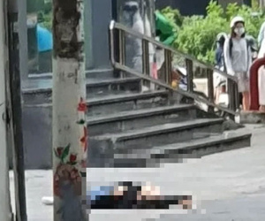 Hà Nội: Người phụ nữ trẻ rơi từ tòa nhà văn phòng ở phường Thanh Xuân Trung xuống đất tử vong