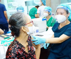 Từ tháng 10, vắc-xin Covid-19 về nhiều, Bộ Y tế đề nghị đẩy nhanh tiến độ tiêm chủng