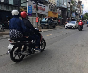 Xe máy để lâu không chạy, cần kiểm tra lại phanh để lưu thông an toàn