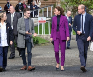 Công nương Kate có hành động táo bạo trong sự kiện mới, Meghan buộc phải chấp nhận chịu thua