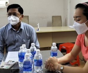 Kiểm điểm, phê bình Bí thư phường vụ cưỡng chế đi xét nghiệm
