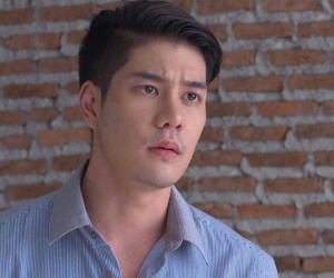 Về quê thăm mẹ vợ bị tai nạn, anh chồng vô tình nghe được cuộc nói chuyện lúc nửa đêm mà 'chết lặng'
