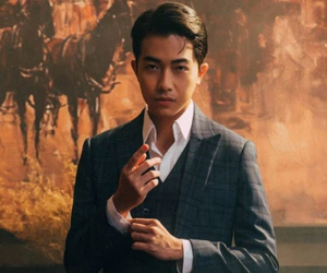 'Hồ sơ tình ái' Cris Phan: Chàng thiếu gia Sài thành đóng vai 'phi công trẻ' được 'máy bay' chủ động tỏ tình