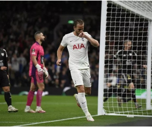Harry Kane chói sáng, Tottenham đại thắng Europa Conference League