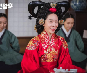 6 phim cổ trang Hàn vừa hài té ghế vừa ngọt sâu răng: Mr. Queen toàn chúa hề, "thái giám" Kim Yoo Jung sến chảy tim