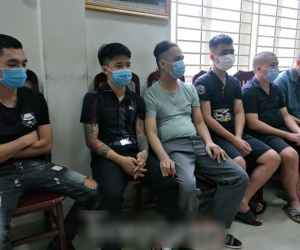 NÓNG: Triệt phá đường dây đánh bạc qua mạng cực 'khủng', thu giữ 13 siêu xe