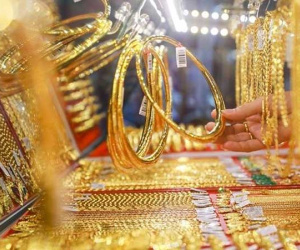 Giá vàng lên mức cao nhất trong vòng 1 tháng