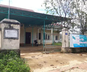 Kỷ luật giám đốc 'quan hệ bất chính' với nữ nhân viên