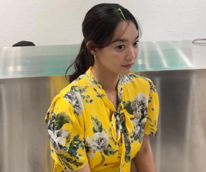 Ối, nha sĩ Shin Min Ah yêu vào là phong độ mặc đẹp lại đứt đoạn rồi?