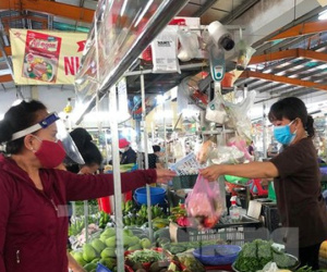 Được ra chợ gặp khách hàng là vui cả ngày