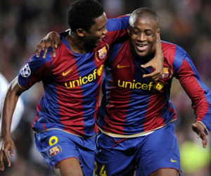 'Siêu tiền vệ' Yaya Toure bóng gió muốn thay Koeman dẫn dắt Barca