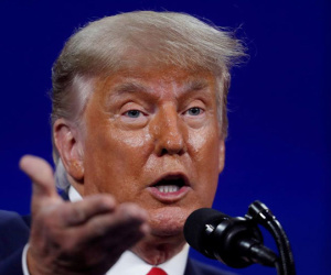 Ông Trump rớt khỏi danh sách 400 người giàu nhất nước Mỹ