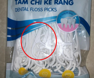 Gói tăm chỉ kẽ răng của Pharmacity chứa dị vật lạ, đại diện chuỗi nhà thuốc phản hồi sau 2 ngày khiếu nại gây ngỡ ngàng