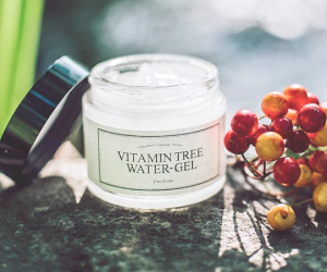 4 sản phẩm skincare phải có của nàng da dầu: Dùng 1 tháng là thấy da ráo mượt, đẹp ngỡ ngàng
