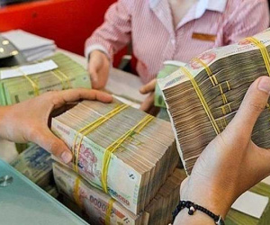 Cạn tiền không biết xoay đâu, tổng giám đốc sa chân vào tín dụng đen