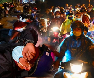 Xót xa cảnh 'ngã đâu là nhà, ngả đâu là giường' của người dân nghèo trên hành trình từ các tỉnh phía Nam trở về quê hương