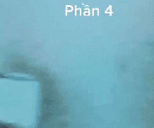 Vượt chốt kiểm dịch, người đàn ông trốn vào nhà dân rồi dùng dao chém CSGT: Clip 4 phần xem 'lạnh gáy'